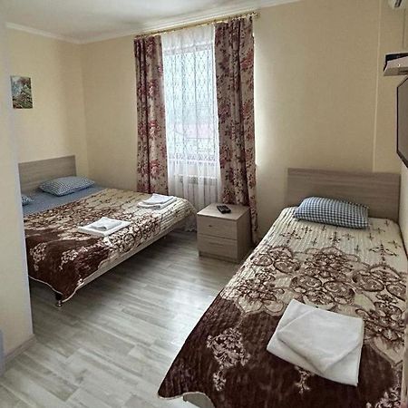 Талисман Hotel Актау Екстериор снимка